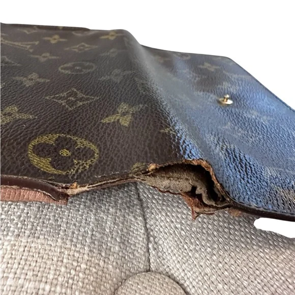 Louis Vuitton Monogram Brown Long Snap Wallet - Picture 11 of 12